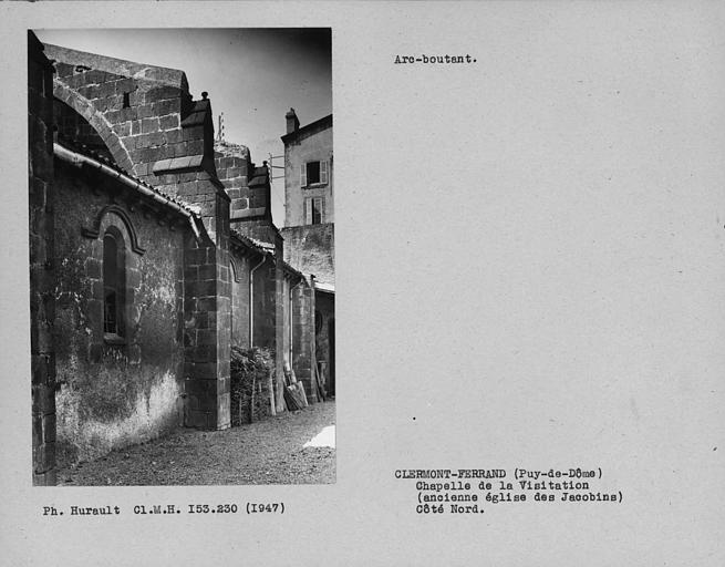 Arc-boutant. Profil du contrefort de la chapelle