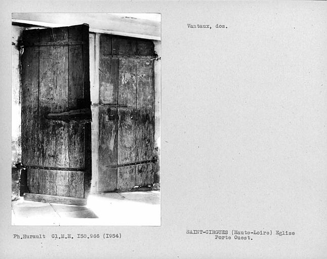 Dos des vantaux de la porte ouest