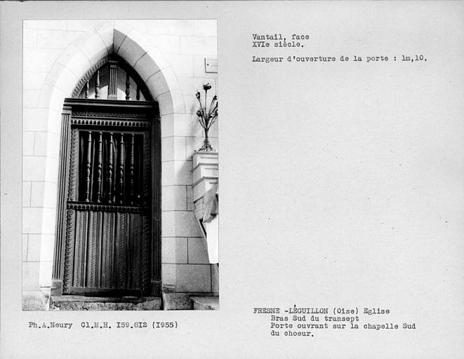 Bras sud du transept, mur est, face du vantail de porte ouvrant sur une chapelle au sud du choeur