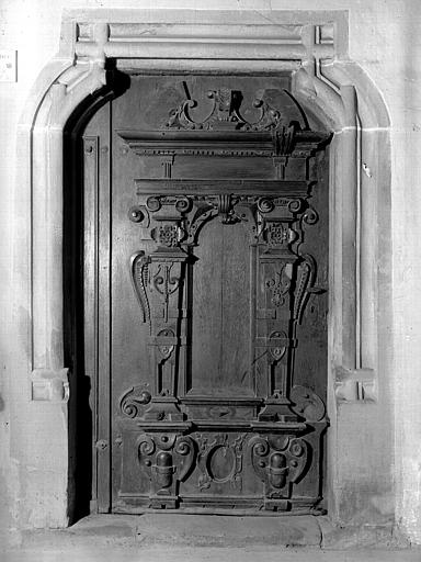 Porte sculptée, intérieur