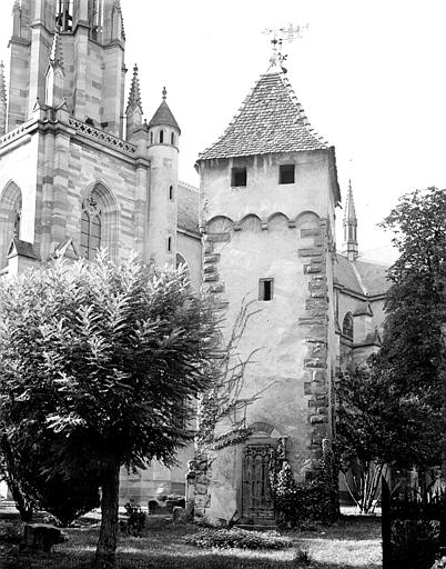 Tour de l'ancienne enceinte