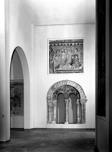 Relevés de fresques de Souday et de l’église de l’abbaye Saint-Aubin d’Angers : arcades