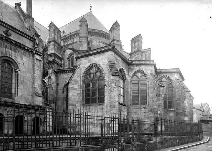 Chapelles royonnantes, chevet