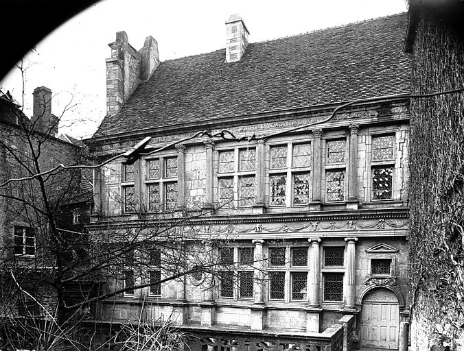 Façade sur cour