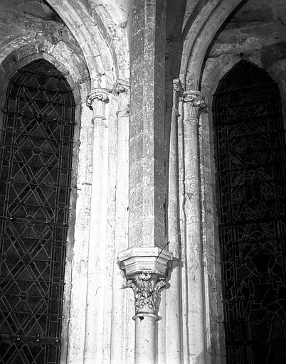 Chapiteaux et colonnes du choeur