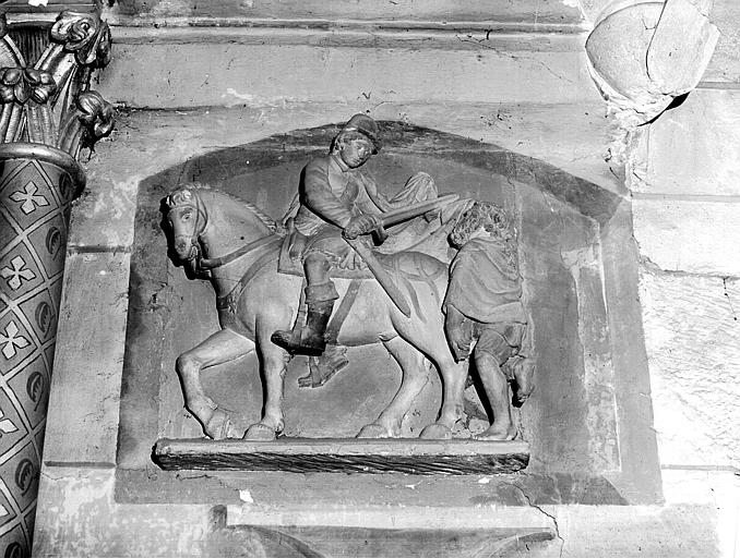 Bas-relief de saint Martin