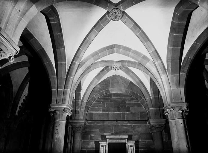 Chapelle Saint-Jean-Baptiste, voûtes vers le sud