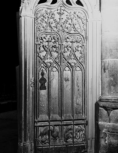 Chaire à prêcher, porte de l'escalier, panneau central et base