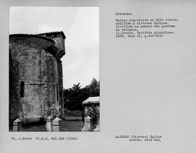 Bretèche, côté sud, de l'abside de l'église fortifiée