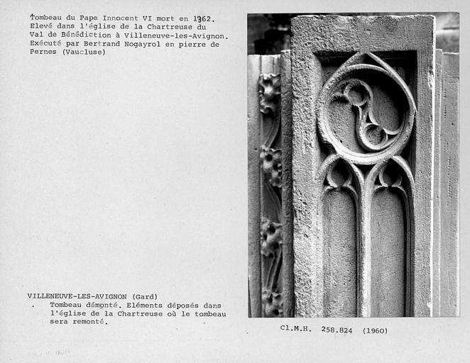 Eléments démontés du tombeau du pape Innocent VI, avant leur remontage, détail de la première assise des piliers