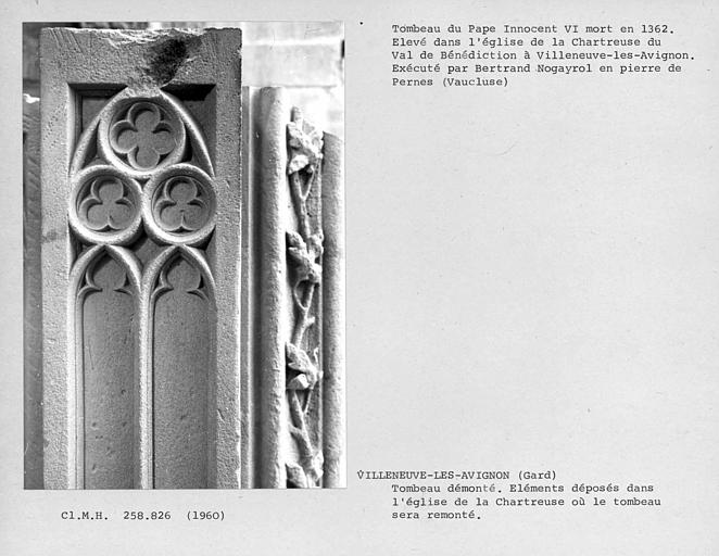 Eléments démontés du tombeau du pape Innocent VI, avant leur remontage, détail de la première assise des piliers