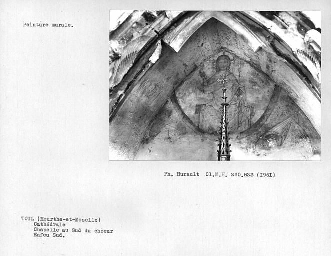 Peinture murale de l'enfeu sud de la chapelle au sud du choeur, Christ en Majesté