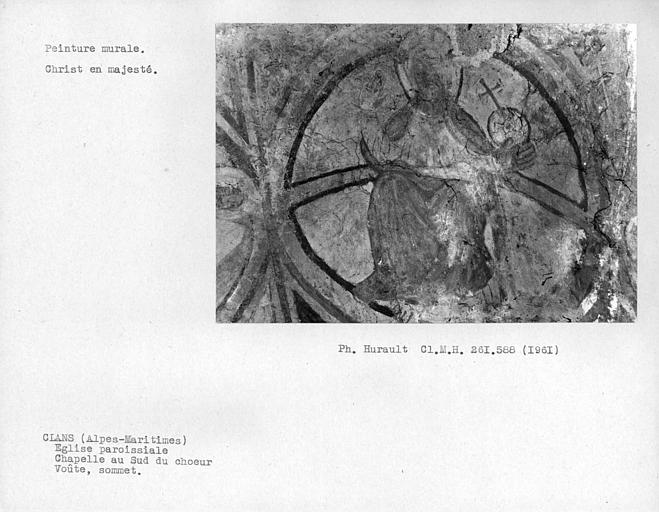 Sommet de la voûte de la chapelle à droite du choeur, Christ en Majesté