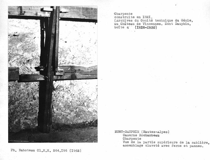 Charpente du comble, détail d'assemblage claveté