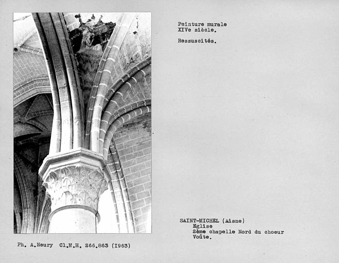 Vestige de peinture murale de la voûte du bas-côté nord du choeur : ressuscité