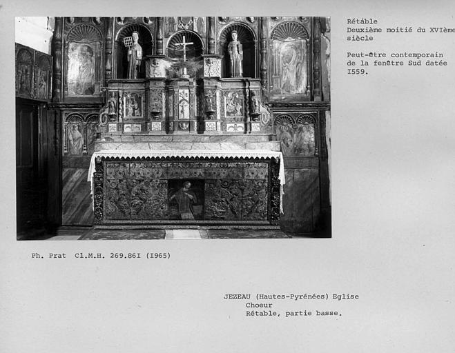 Retable du choeur, partie basse et devant d'autel