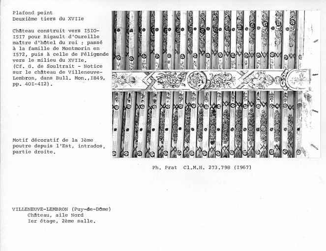 Aile nord. Détail du plafond peint de la deuxième salle au premier étage. Motif décoratif de la troisième poutre depuis l'est, intrados, partie droite