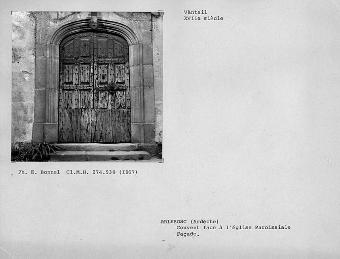 Vantail de la porte
