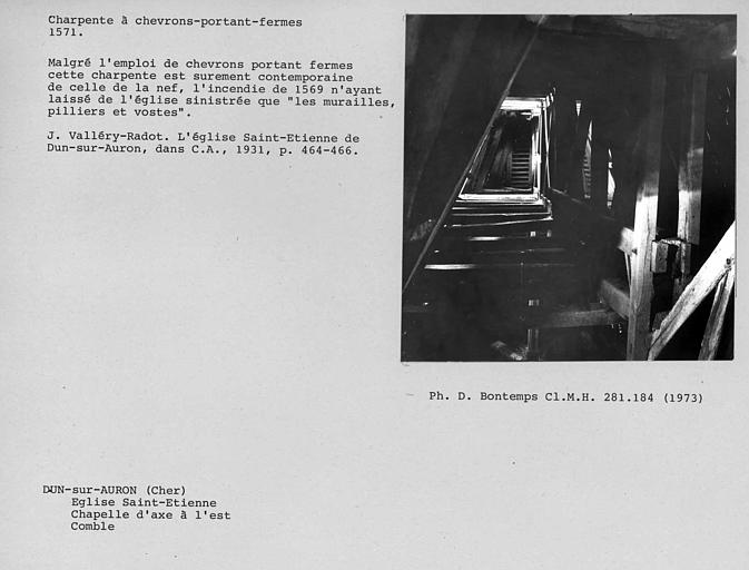 Charpente à chevrons-portant-fermes du comble, au dessus du premier niveau des faux-entraits de la chapelle d'axe à l'est