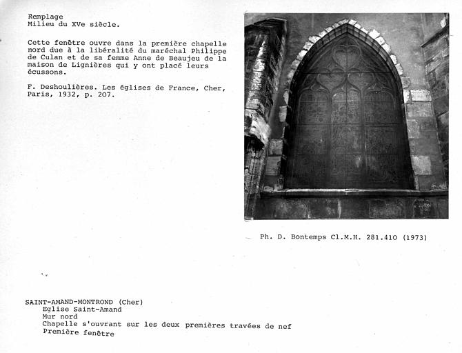 Fenestrage de la chapelle s'ouvrant dans les deux premières travées de nef