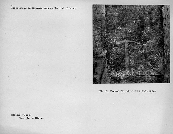 Temple de Diane. Inscription de compagnon du Tour de France, dessin d'outils