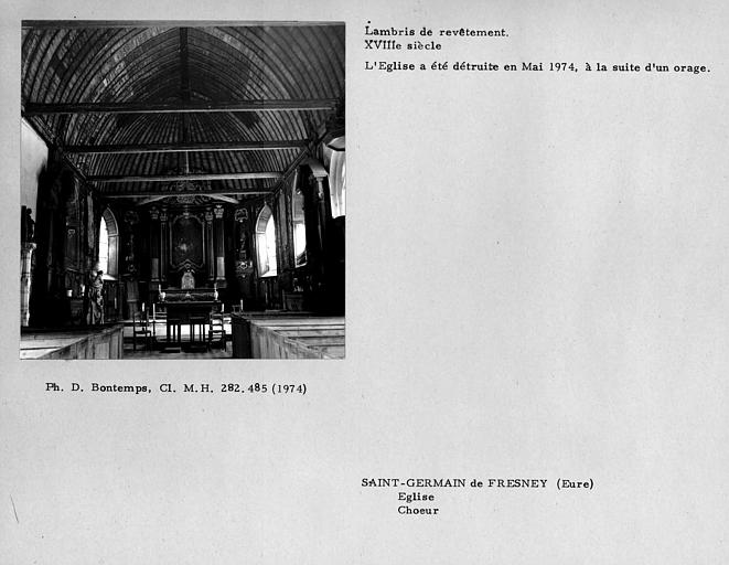 Lambris de revêtement du choeur