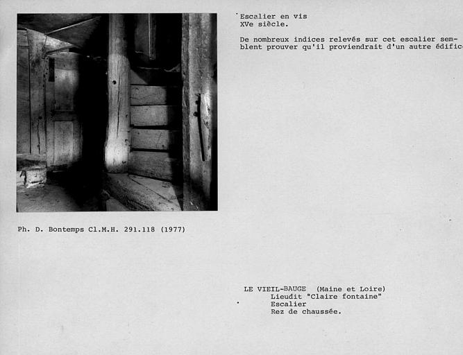 Escalier en vis au rez-de-chaussée