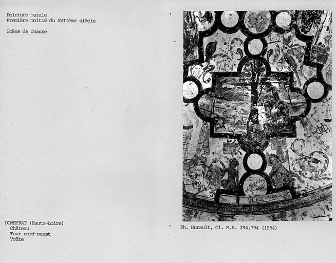 Tour nord-ouest. Scène de chasse peinte sur la voûte