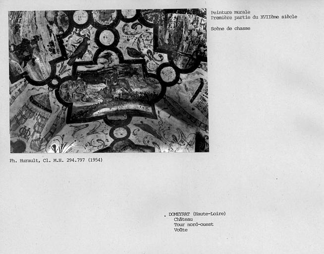 Tour nord-ouest. Scène de chasse peinte sur la voûte
