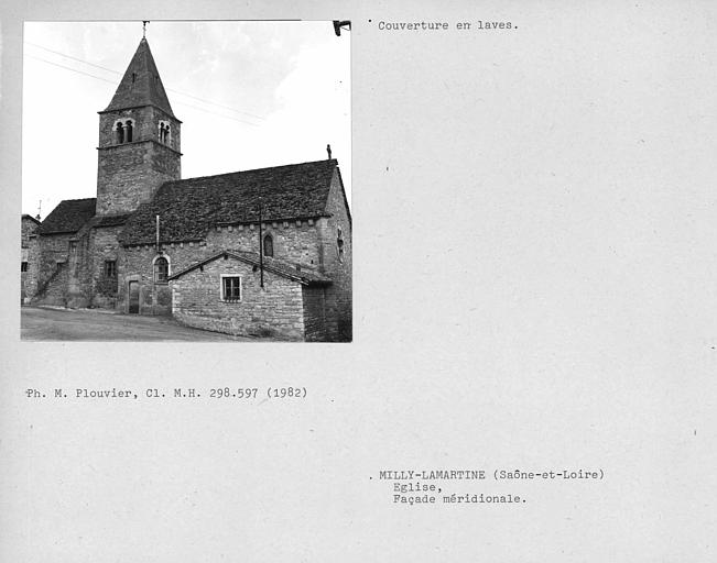 Couverture en laves de l'église, façade sud