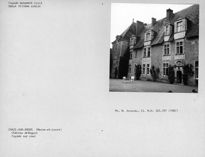 Vue générale de la façade sur cour