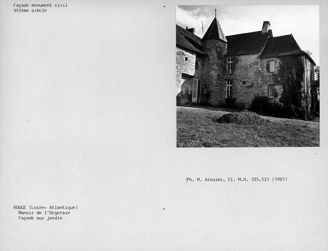 Vue générale de la façade sur jardin