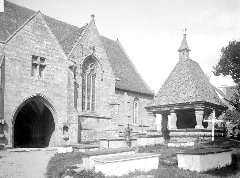 Chapelle funéraire, portail sud