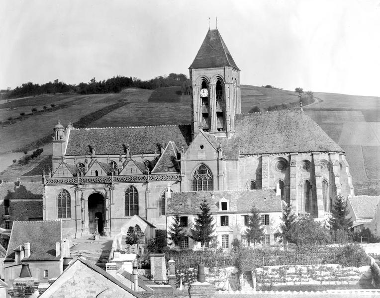 Clôture des fonts baptismaux