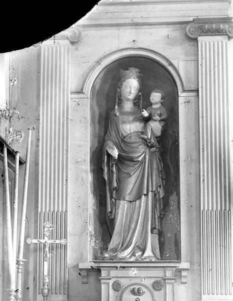 Statue : Vierge à l'Enfant