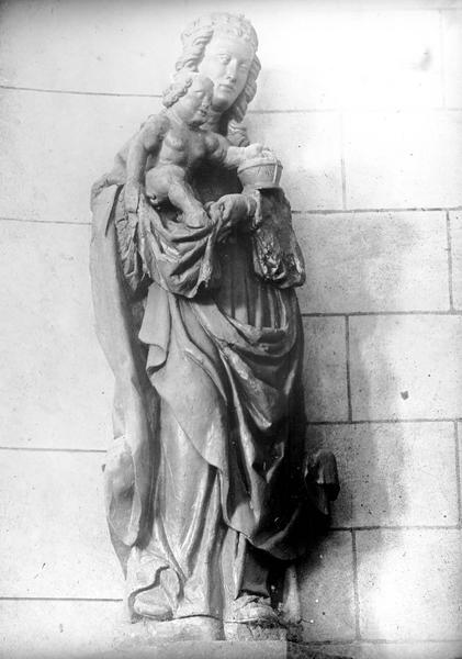 Statue : Vierge à l'Enfant