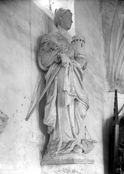 Statue : sainte Barbe