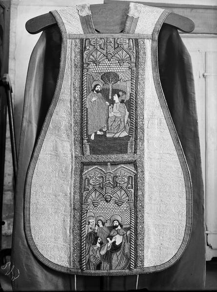 Chasuble brodée