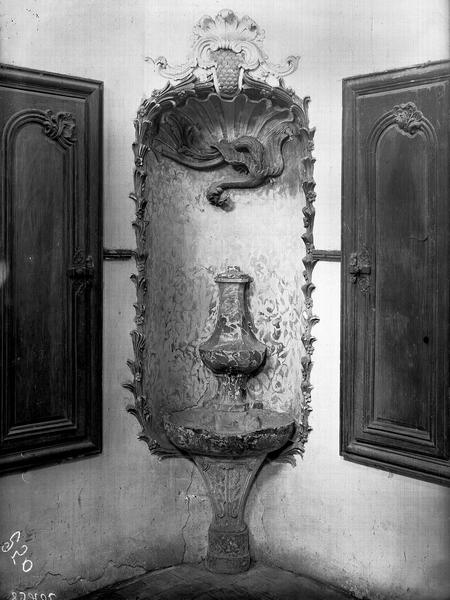 Lavabo - © Ministère de la Culture (France), Médiathèque du patrimoine et de la photographie, diffusion RMN-GP