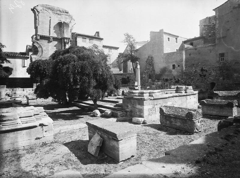 Ruines de l'abside