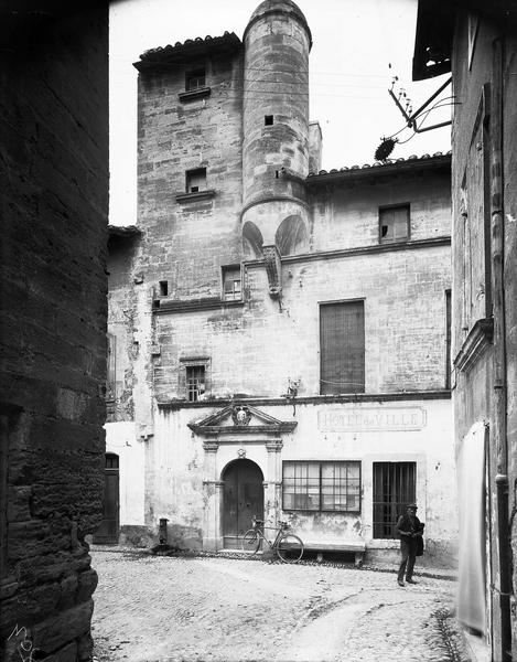 Façade sur la rue