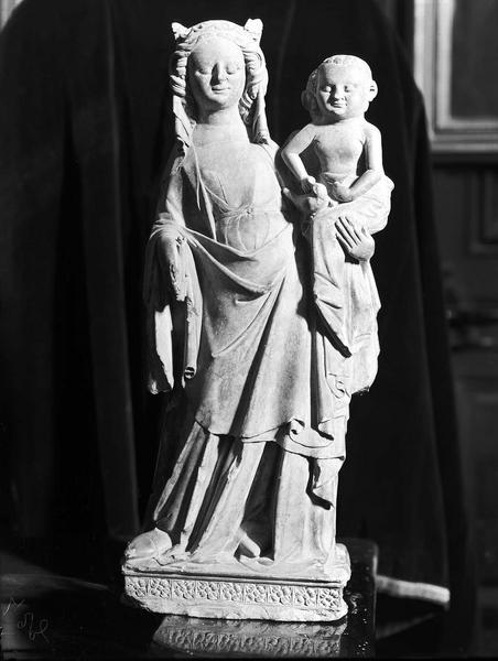 Statuette à deux faces: la Vierge et l'Enfant