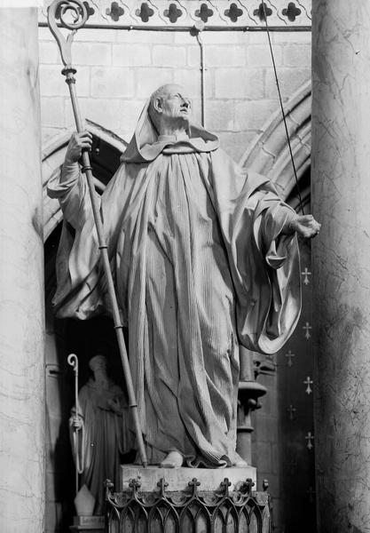 Statue du maître-autel : saint Maur, marbre