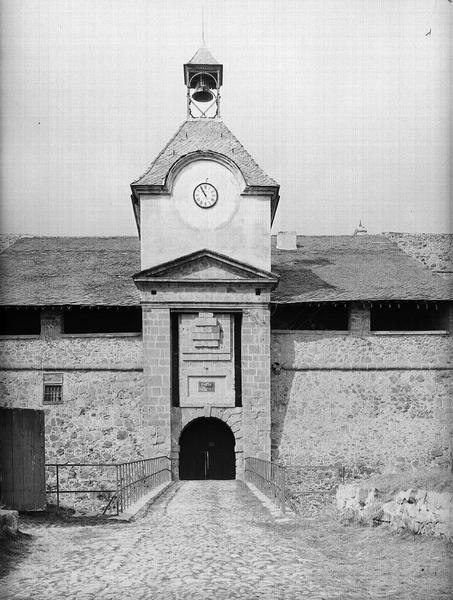 Porte Nationale,entrée de la Citadelle