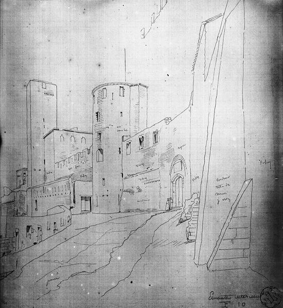 Dessins : enceinte intérieure, état avant restauration, croquis F.10