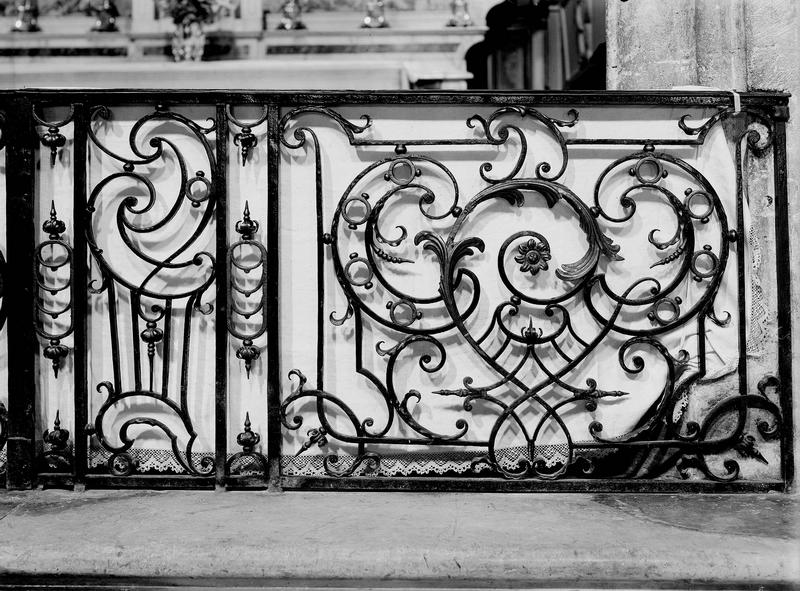 Grille de clôture de la chapelle des reliques