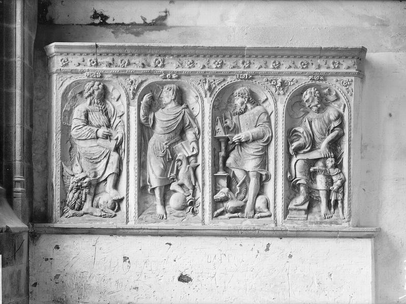 Les Quatre Evangélistes, bas-relief en albâtre