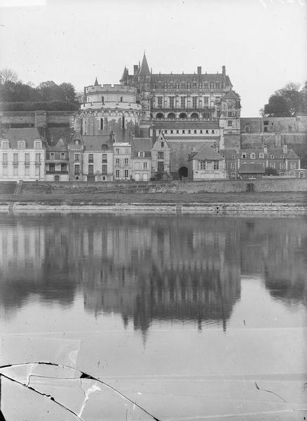 Façade sur la Loire