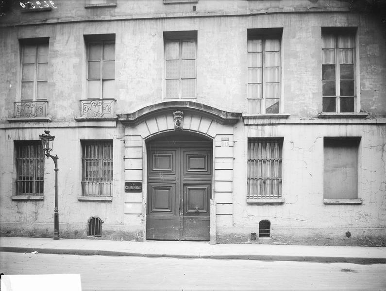 Façade sur la rue