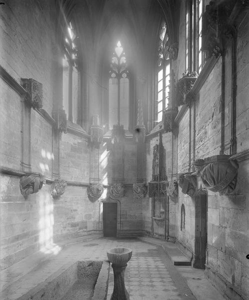 Intérieur de la chapelle